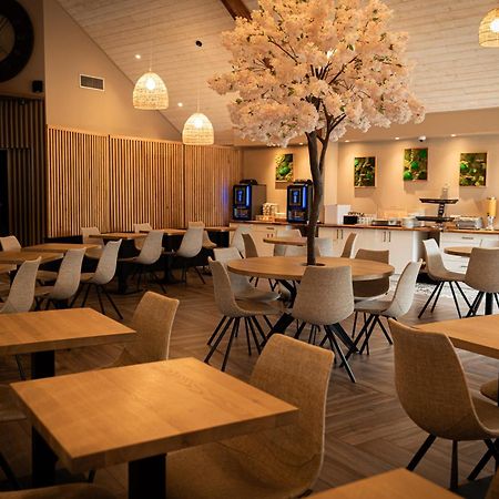 Logis Clermotel - Hotel & Restaurant アニェッツ エクステリア 写真