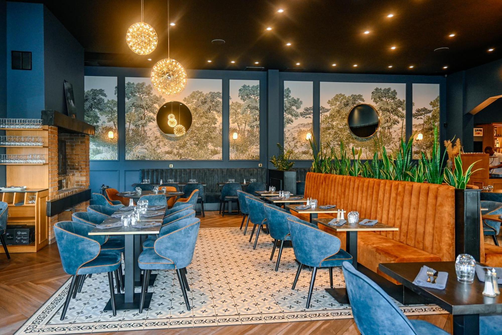 Logis Clermotel - Hotel & Restaurant アニェッツ エクステリア 写真