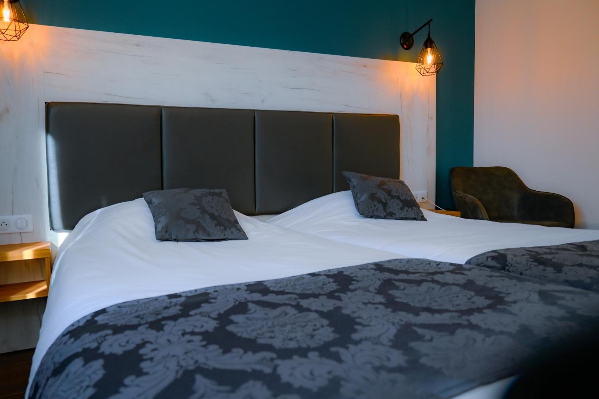 Logis Clermotel - Hotel & Restaurant アニェッツ エクステリア 写真
